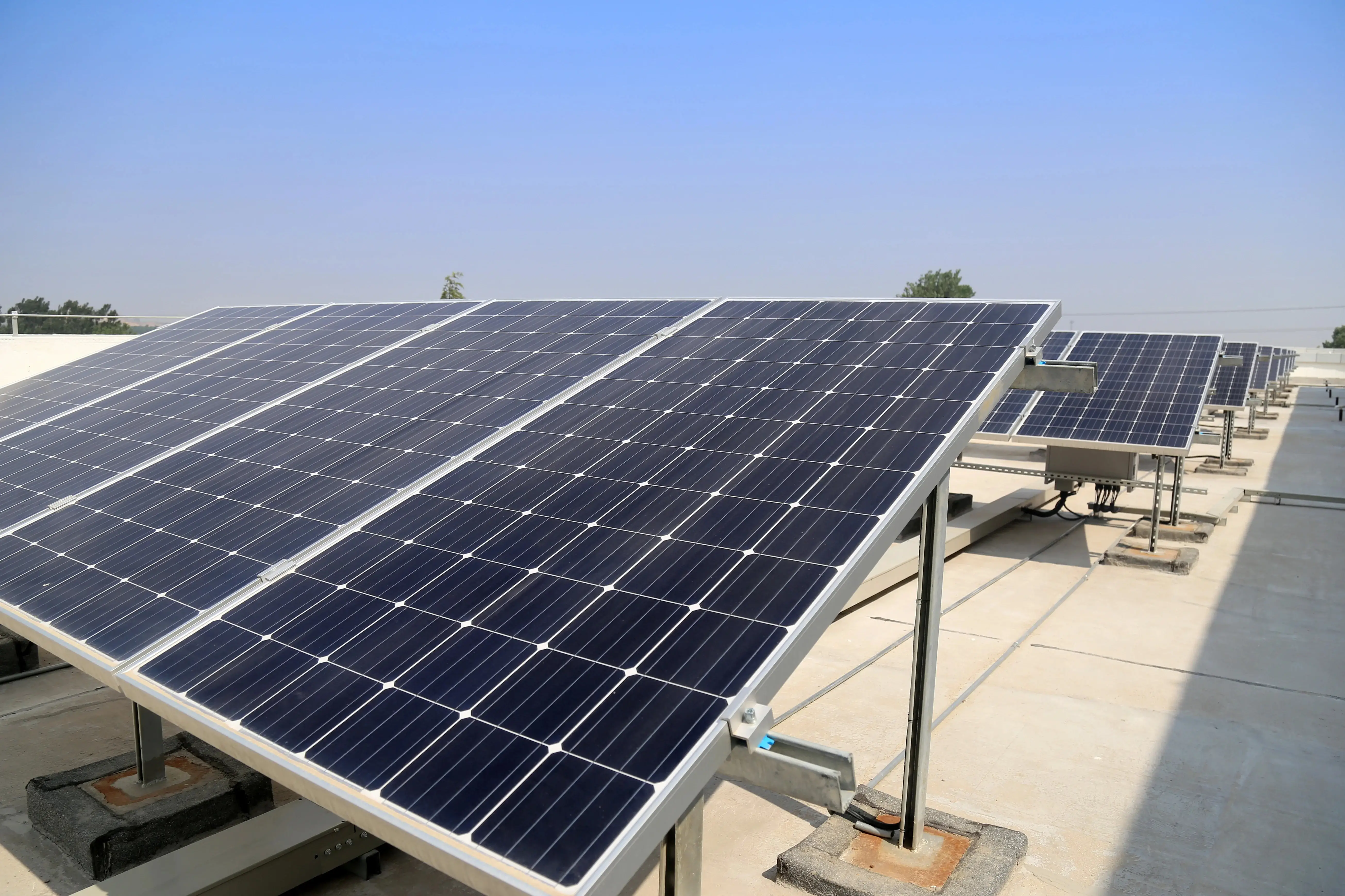 Solar EPC คืออะไร? ทำความเข้าใจ EPC Solar และความแตกต่างจาก PPA ฉบับสมบูรณ์